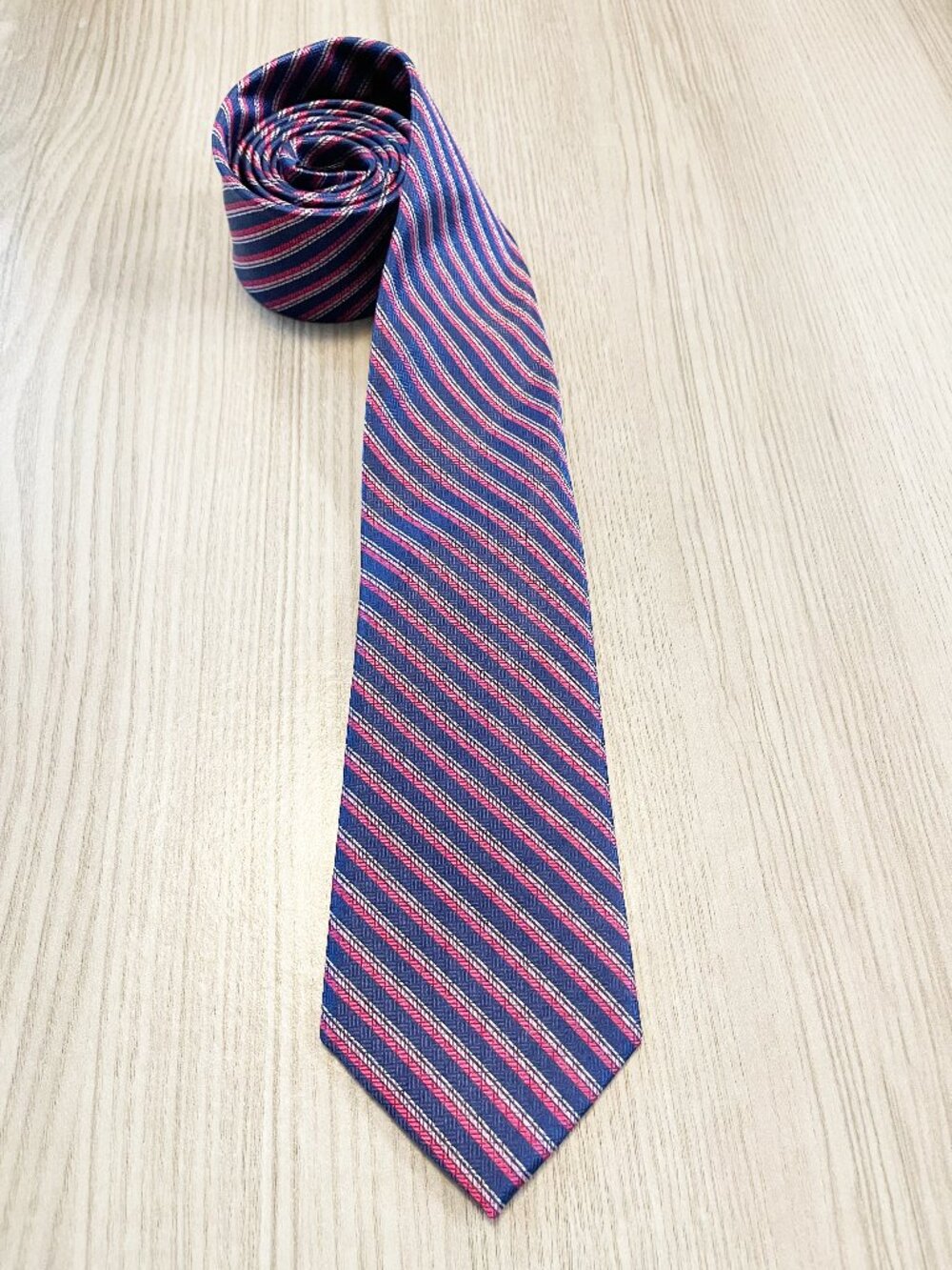 Jack Victor Men’s Silk Tie Navy Red Pink Striped Exclusive Collection Necktie